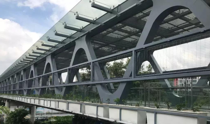 红河论管桁架结构工程弯管加工防锈处理的方法